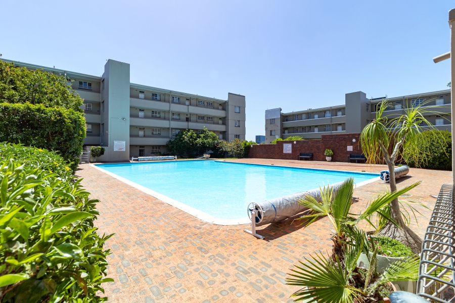 3 Bedroom Property for Sale in Zonnebloem Western Cape